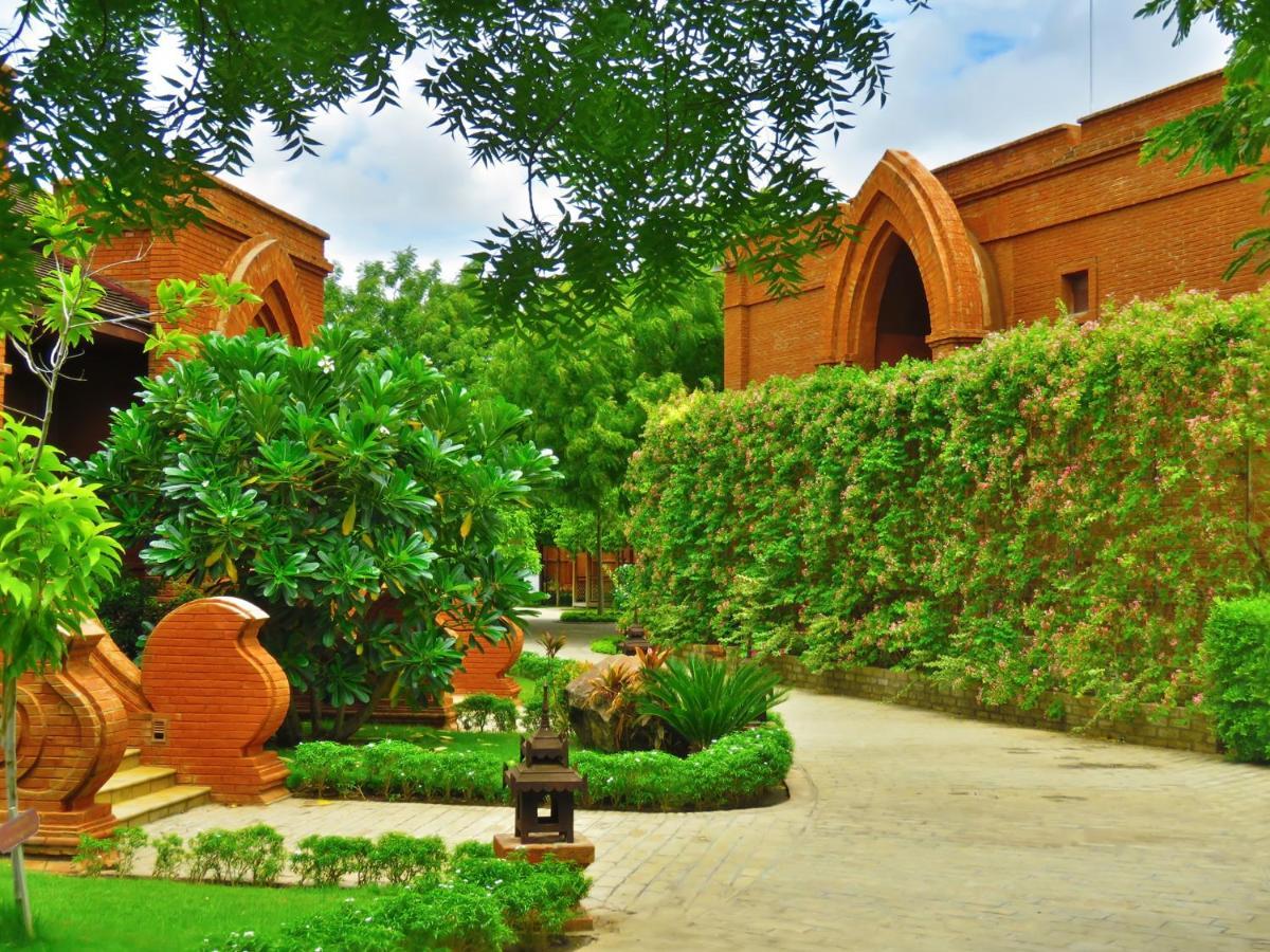 Heritage Bagan Hotel Exterior photo
