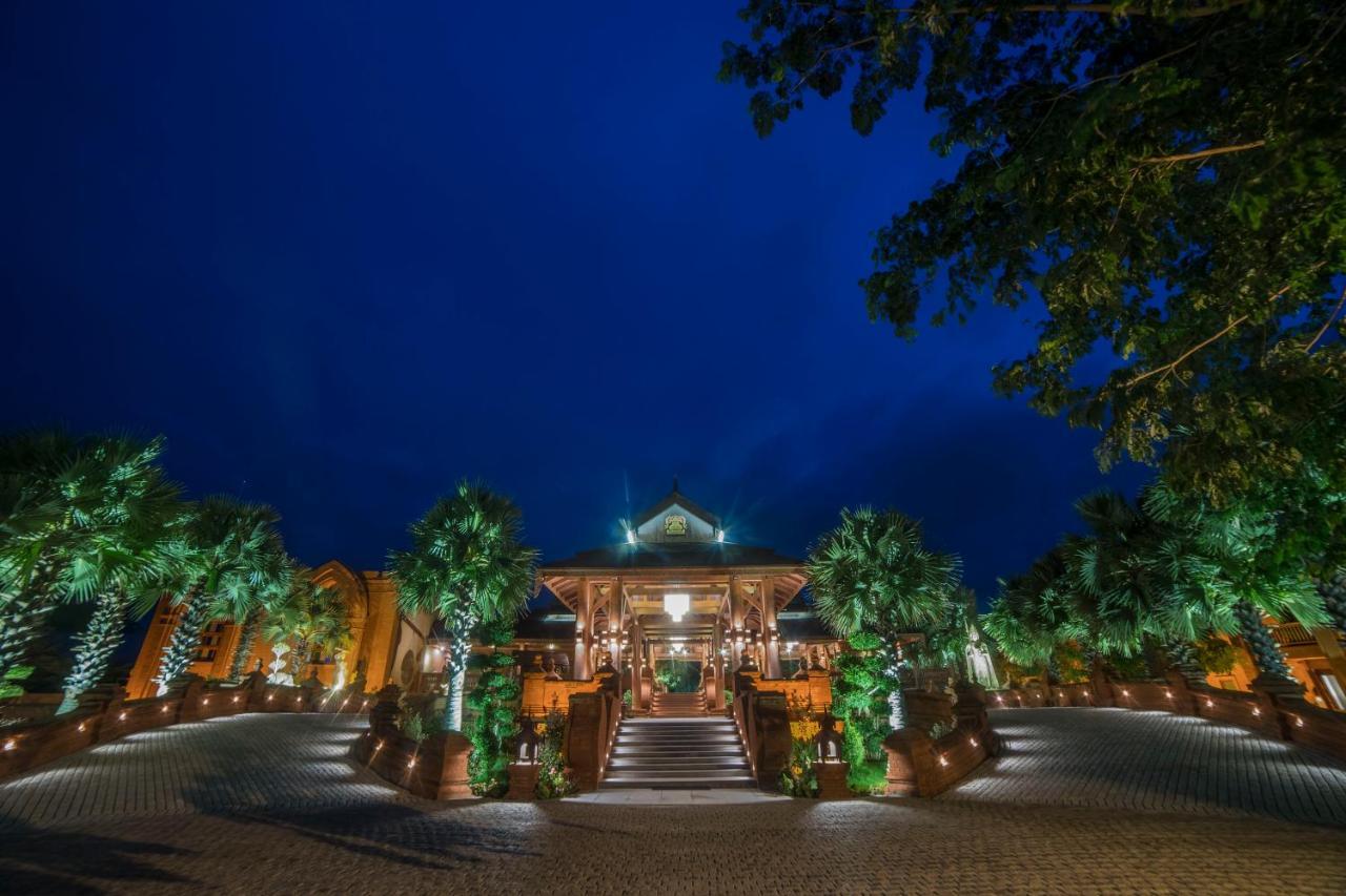 Heritage Bagan Hotel Exterior photo